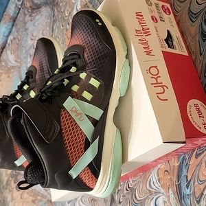 Ryka Devo xt mid Training